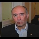 Iván Flores por informe del Cau Cau: “Es hora de tener mano firme con Azvi y Zañartu”