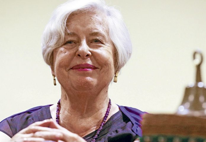 Adriana Valdés Budge