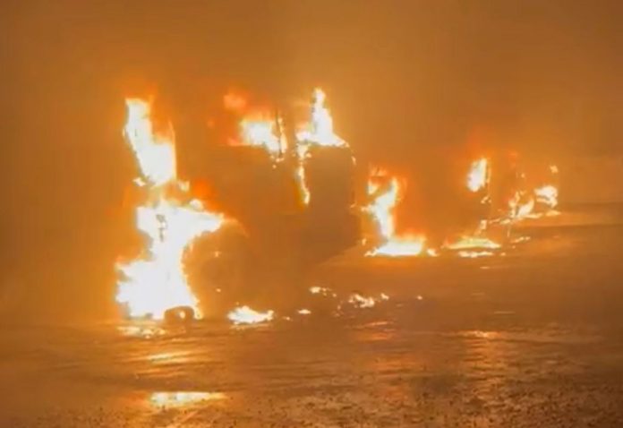 21C79869-93F7-4ED0-99F4-FCFB56DB0BE3