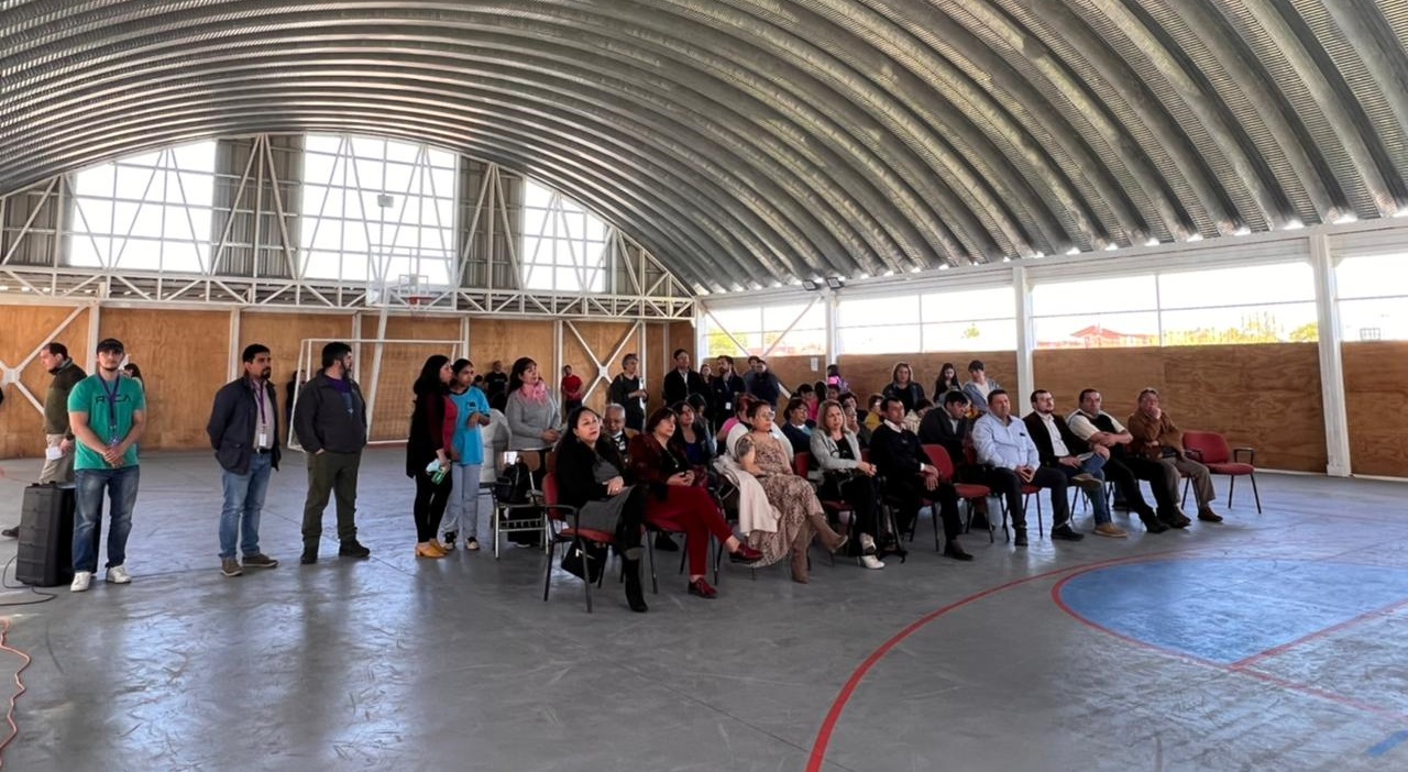 La Unión: inauguran moderna multicancha techada en barrio Alberto ...
