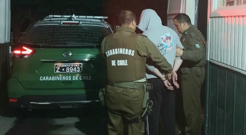 Carabineros detuvo a sujeto por robo con intimidación a local comercial ...