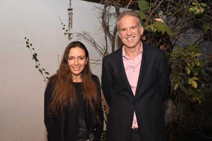 Alexandra Petermann , Derek Fox