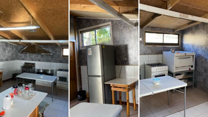 White Professional Minimalist Studio Pitch Deck Presentation