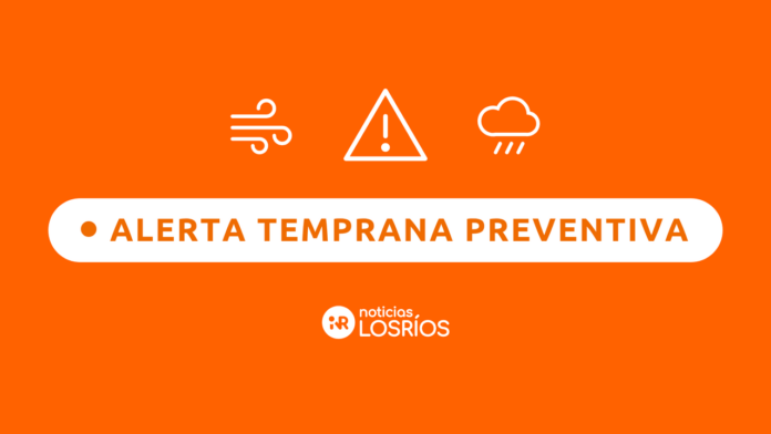 Placa de Alerta Temprana Preventiva por sistema frontal en la Región de Los Ríos, con íconos de viento, advertencia y lluvia.